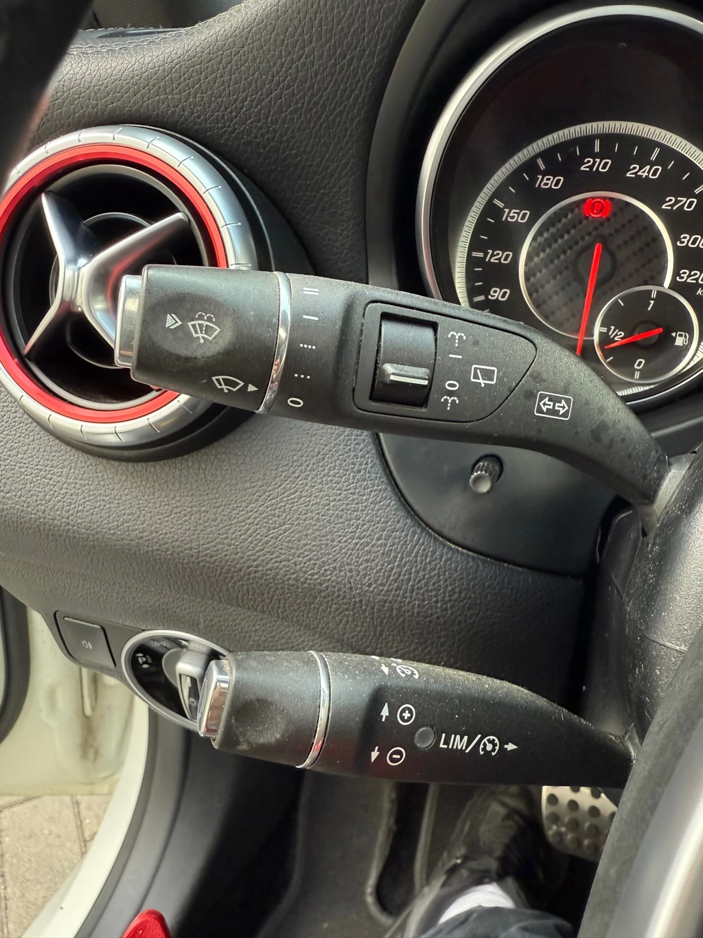 Mercedes-Benz CLA – foto 50