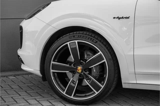 Porsche Cayenne – thumbnail 20