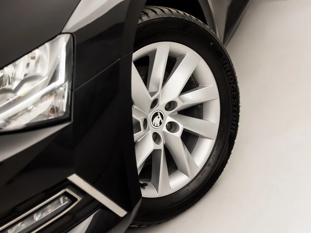 Škoda Superb – foto 13
