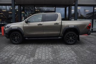 Toyota Hilux – thumbnail 3