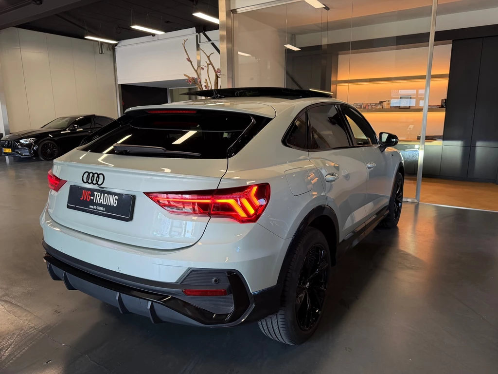 Audi Q3 – foto 10