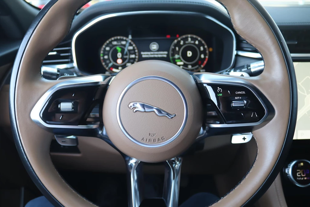 Jaguar F-PACE – foto 44