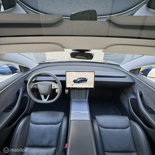 Tesla Model 3 – thumbnail 11