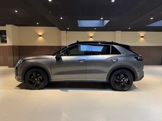 Volkswagen T-Roc – thumbnail 2