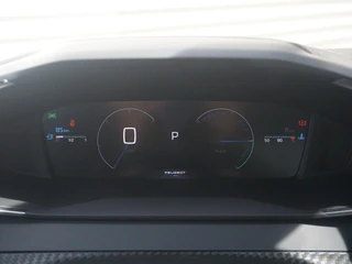 Peugeot 208 – thumbnail 18
