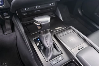 Lexus ES – thumbnail 33
