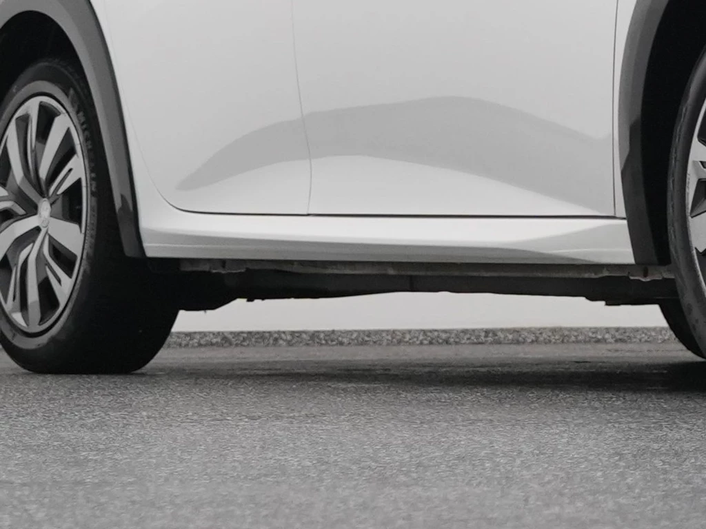 Peugeot e-208 – foto 39
