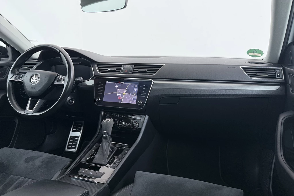 Škoda Superb – foto 25