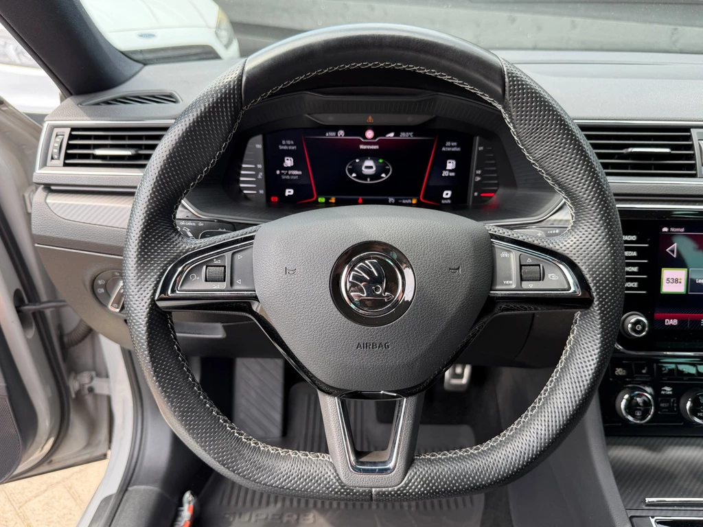 Škoda Superb – foto 13