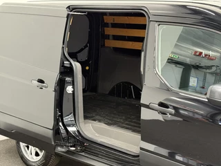 Ford Transit Connect – thumbnail 14