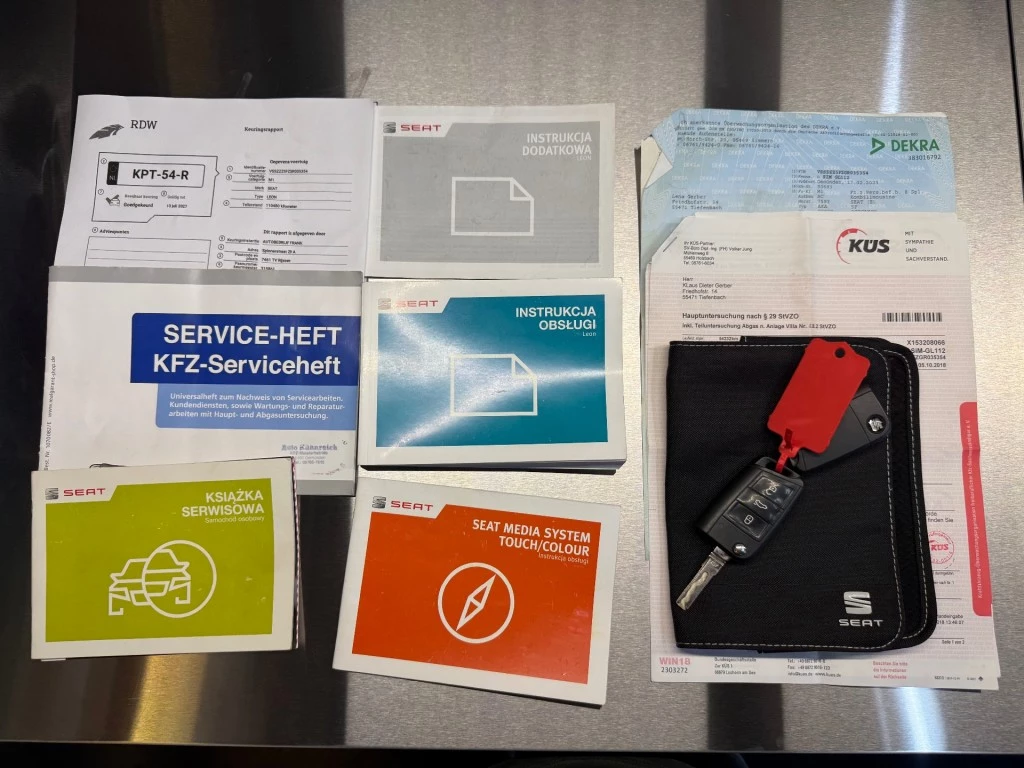SEAT Leon – foto 32