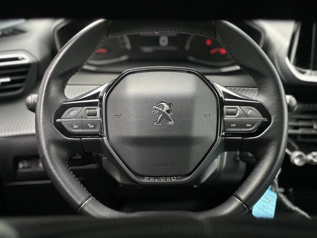 Peugeot 208 – foto 29