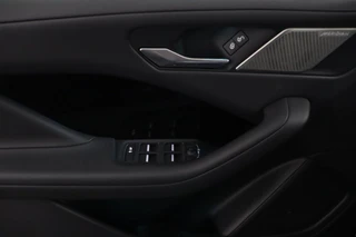 Jaguar I-PACE – thumbnail 26