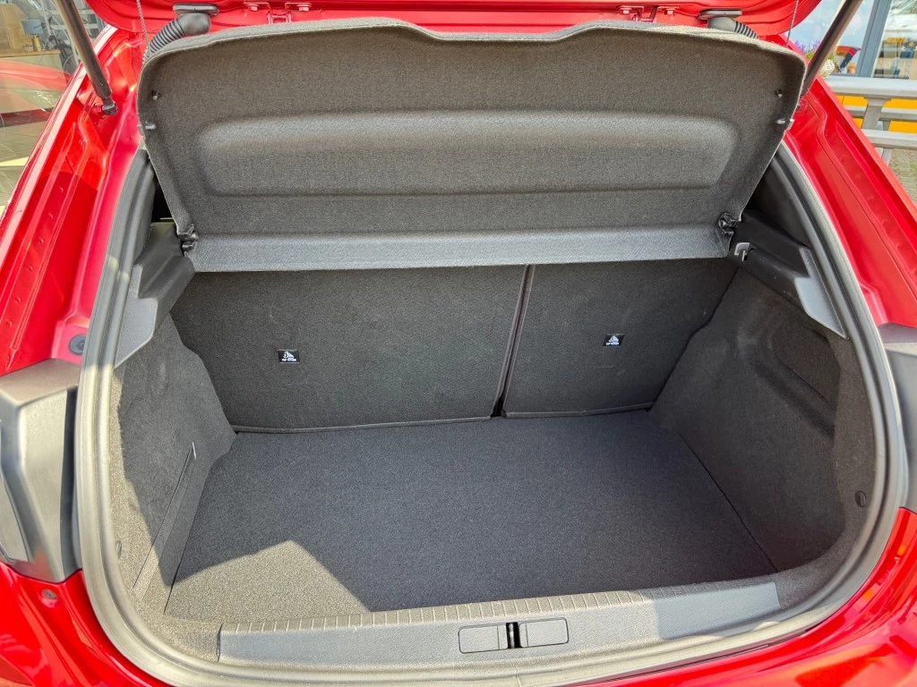 Peugeot 208 – foto 22