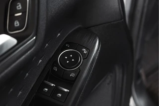 Ford Kuga – thumbnail 60