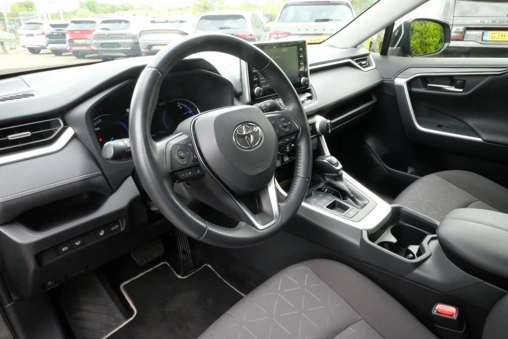 Toyota RAV4 – foto 8