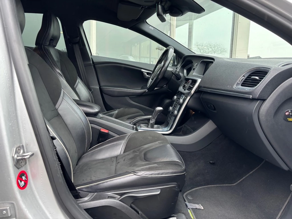 Volvo V40 – foto 10