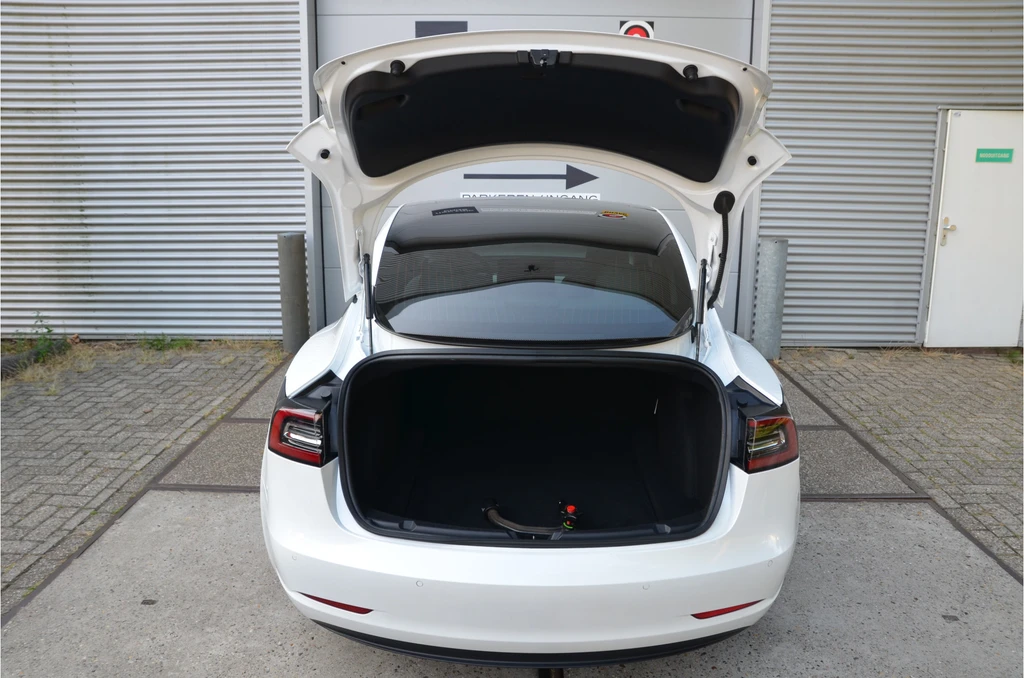 Tesla Model 3 – foto 33