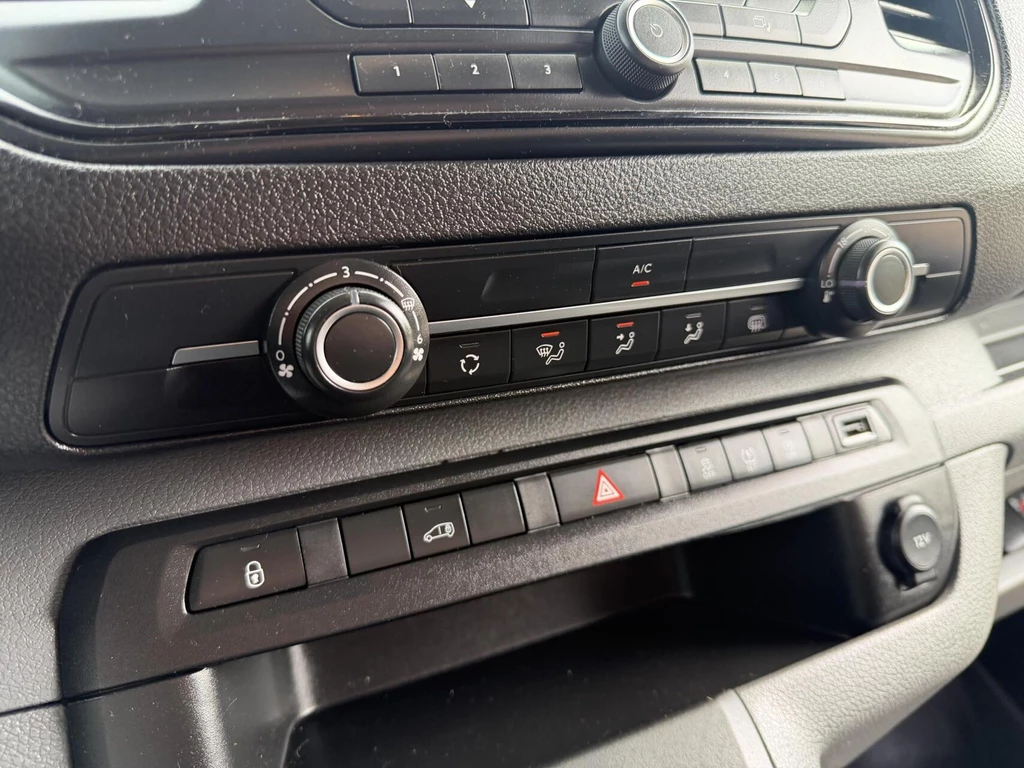 Opel Vivaro – foto 13