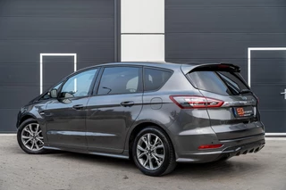 Ford S-Max – thumbnail 3