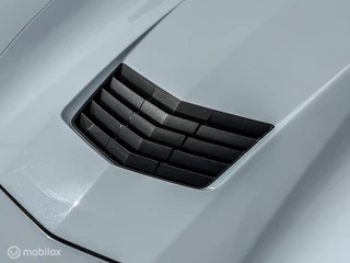 Chevrolet Corvette – thumbnail 19