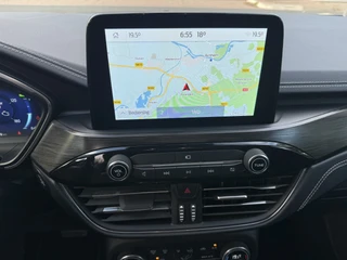 Ford Kuga – thumbnail 30