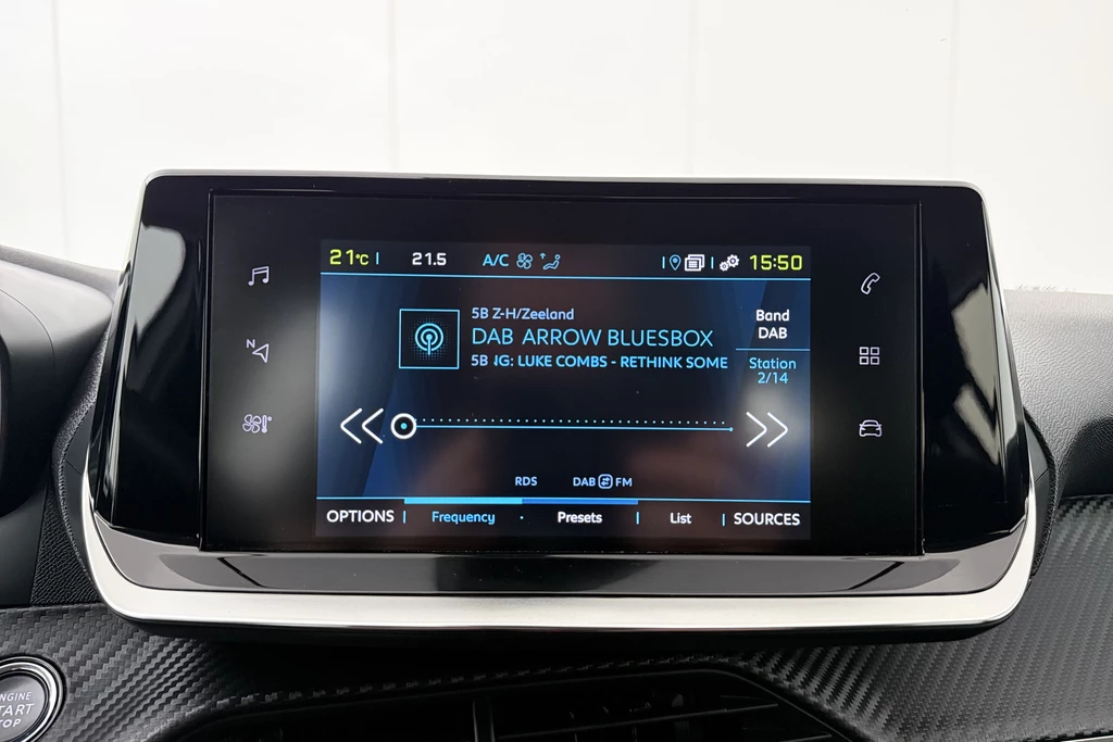 Peugeot e-208 – foto 22