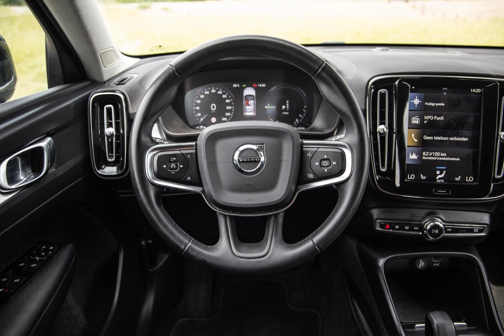 Volvo XC40 – foto 17