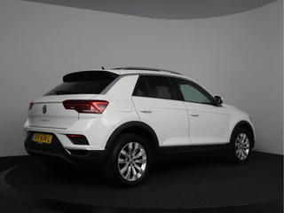 Volkswagen T-Roc – thumbnail 6