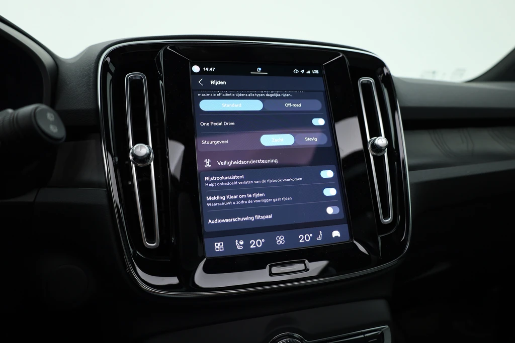 Volvo XC40 – foto 33