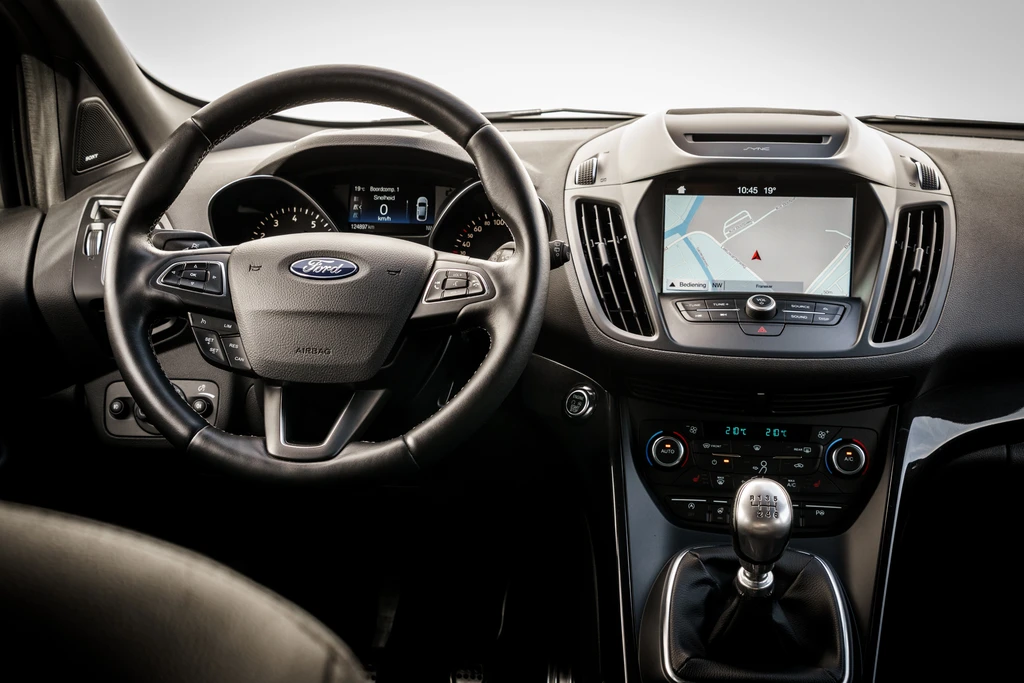 Ford Kuga – foto 12