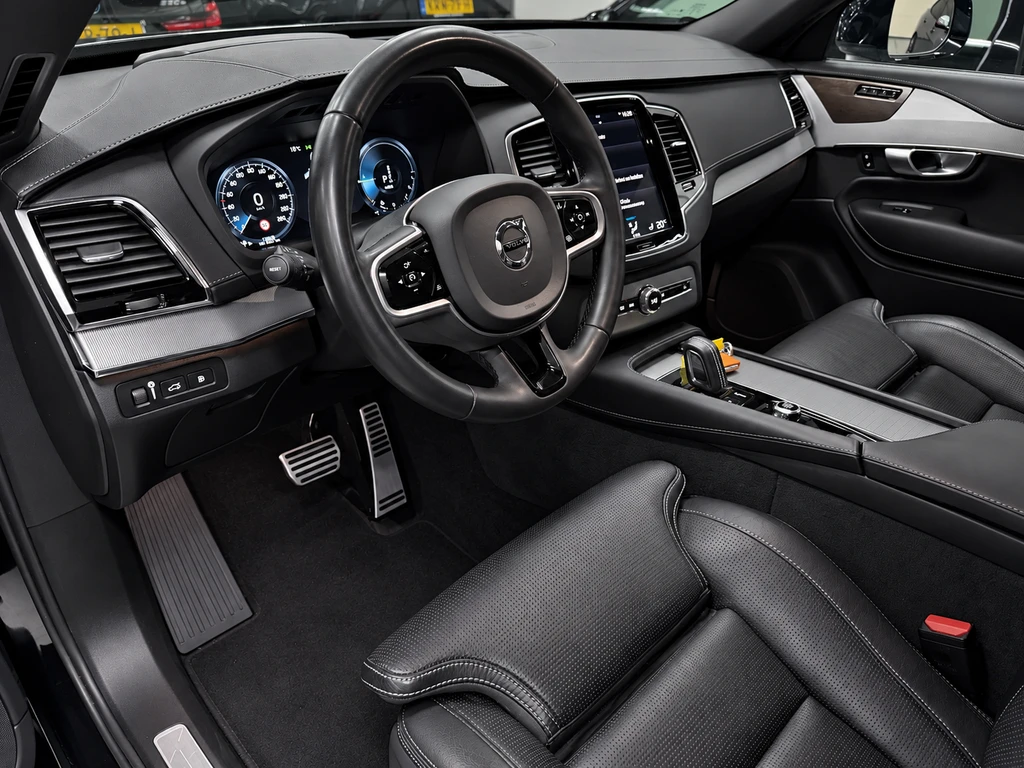 Volvo XC90 – foto 13