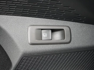 Škoda Octavia – thumbnail 35