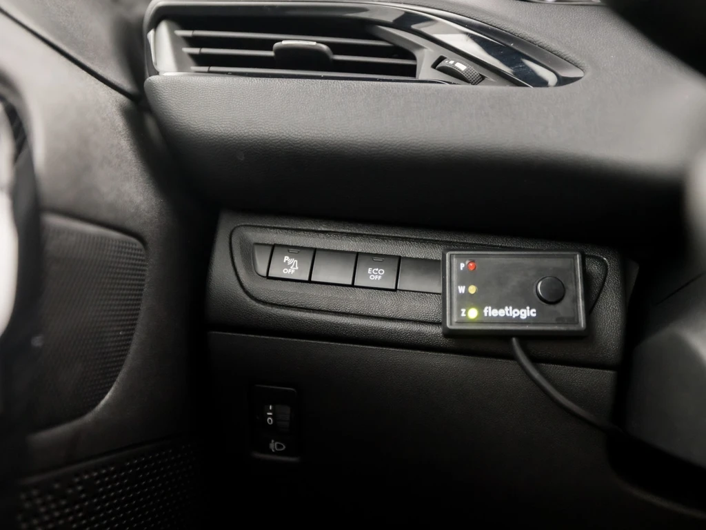 Peugeot 208 – foto 23