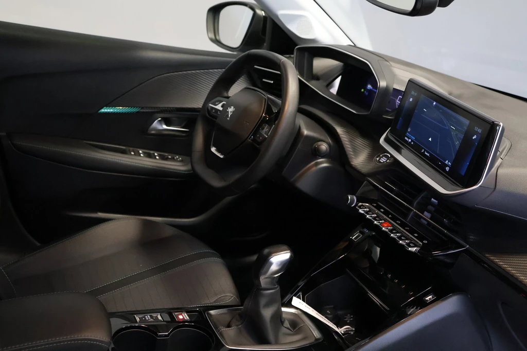 Peugeot 208 – foto 17