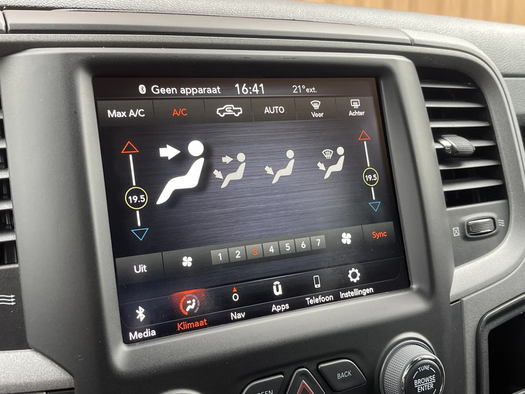Dodge Ram 1500 – foto 25