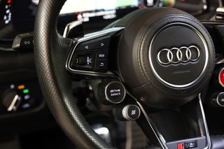Audi R8 – thumbnail 30
