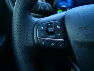 Ford Kuga – thumbnail 17