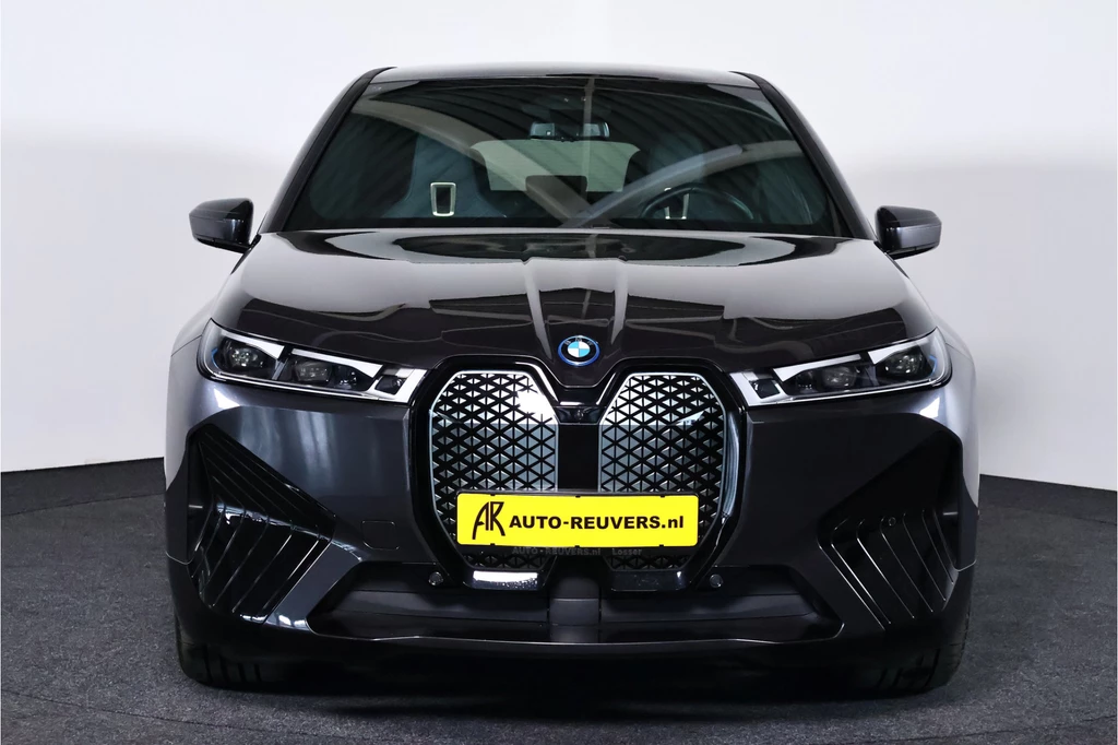 BMW iX – foto 8