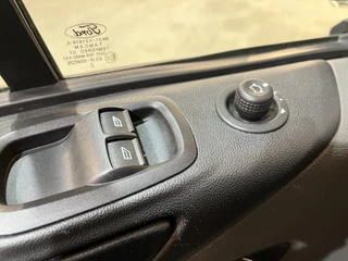 Ford Transit Custom – thumbnail 19