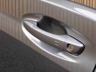 Peugeot 208 – thumbnail 25