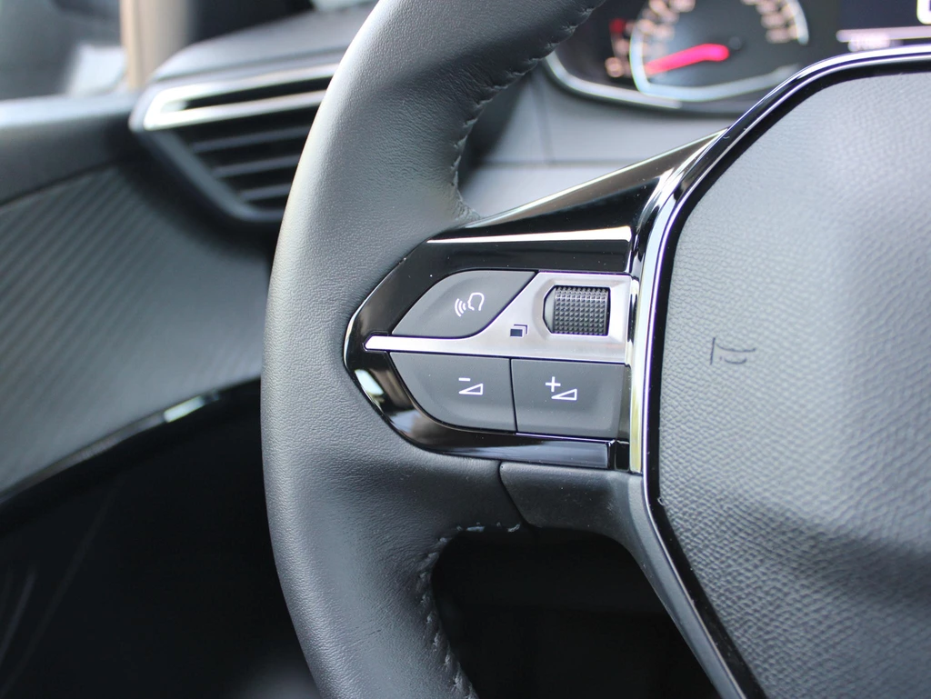 Peugeot 208 – foto 20