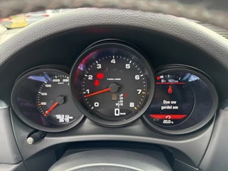 Porsche Macan – thumbnail 19