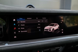 Porsche Cayenne – thumbnail 62
