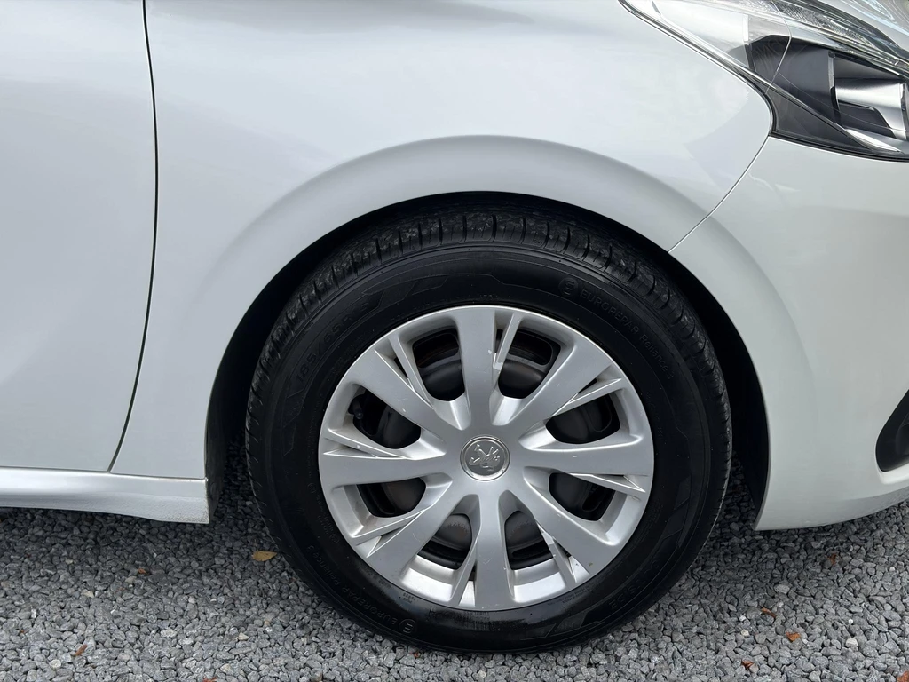 Peugeot 208 – foto 32