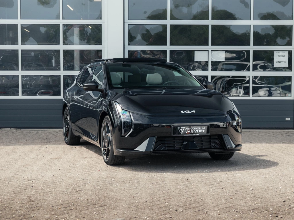 Kia EV4 – foto 8