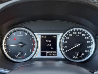 Suzuki Vitara – thumbnail 23