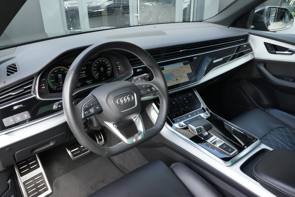 Audi Q8 – foto 13