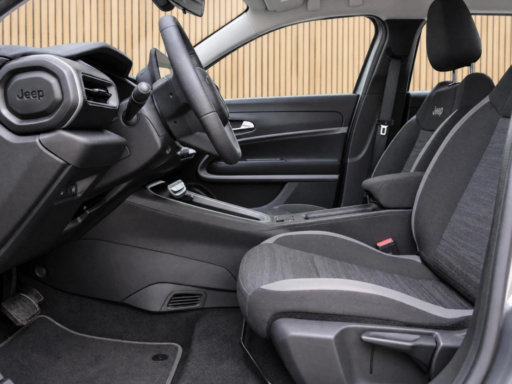 Jeep Avenger – foto 13