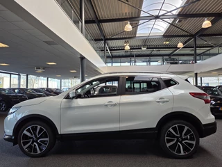 Nissan QASHQAI – thumbnail 3